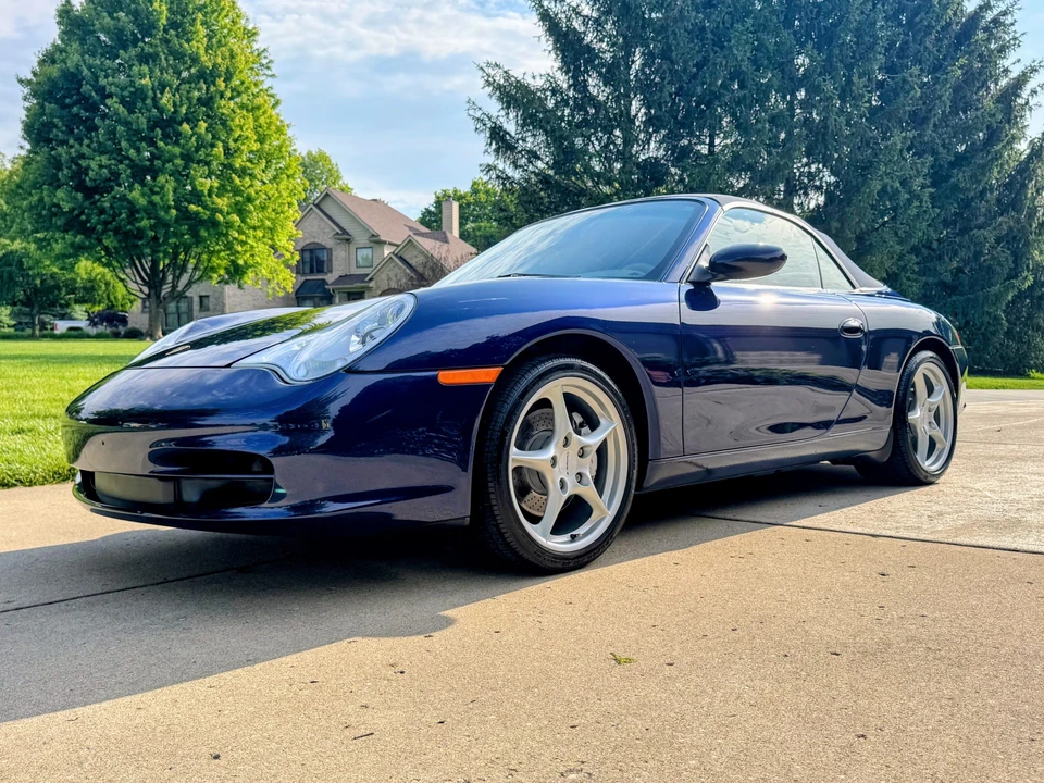 2002 Porsche 996 Carrera 4 - Image 3 of 31