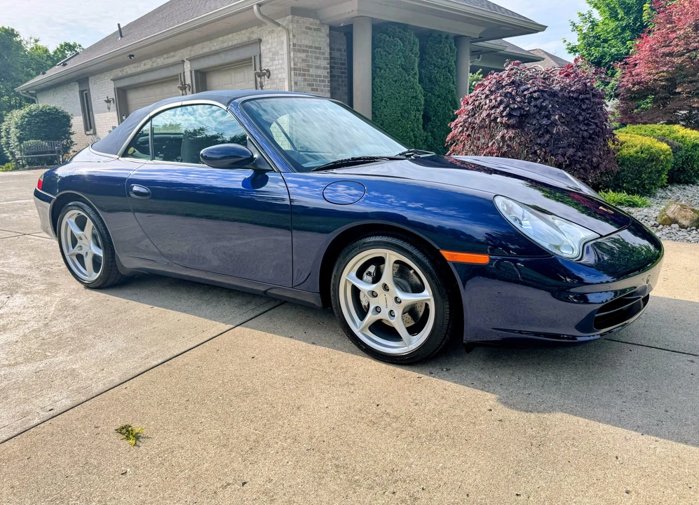 2002 Porsche 996 Carrera 4 - Image 20 of 31