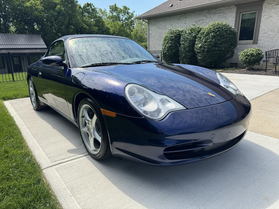 2002 Porsche 996 Carrera 4 - Image 15 of 31