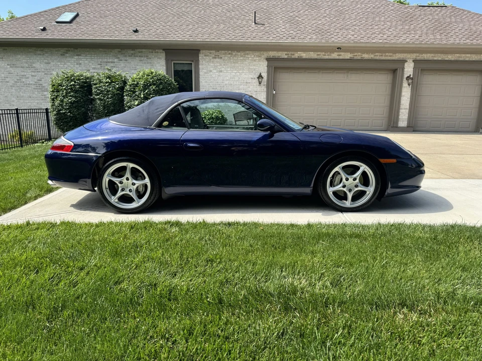 2002 Porsche 996 Carrera 4 - Image 28 of 31