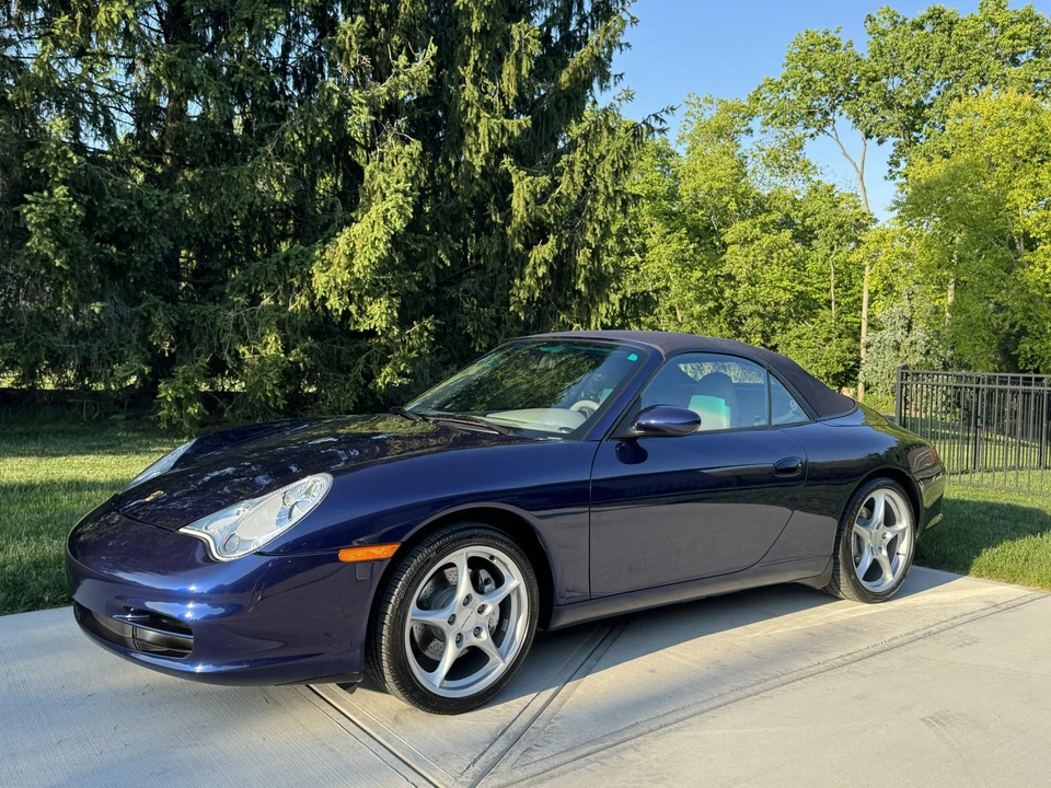 2002 Porsche 996 Carrera 4 - Image 5 of 31