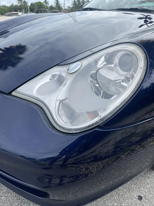2002 Porsche 996 Carrera 4 - Image 17 of 31