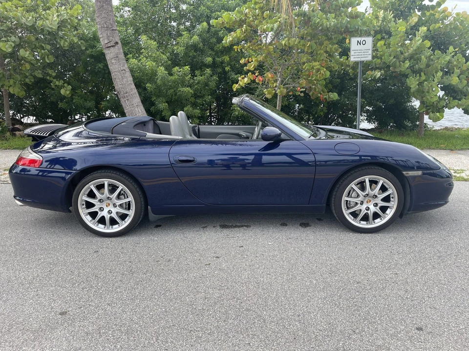 2002 Porsche 996 Carrera 4 - Image 4 of 31