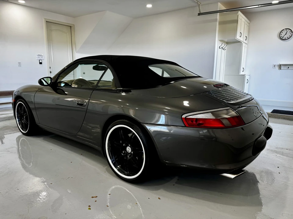 2002 Porsche 996 Carrera 4 - Image 6 of 31