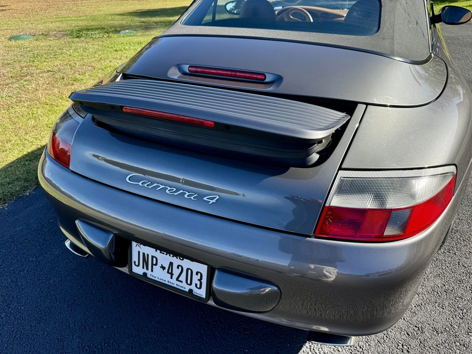 2002 Porsche 996 Carrera 4 - Image 24 of 31