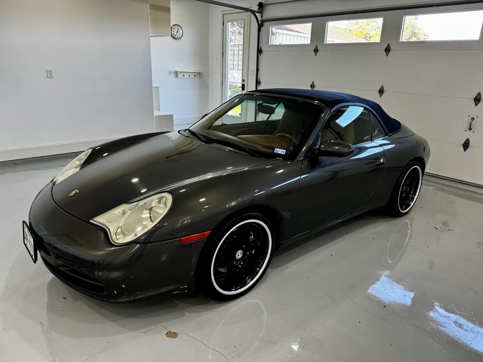 2002 Porsche 996 Carrera 4 - Image 4 of 31
