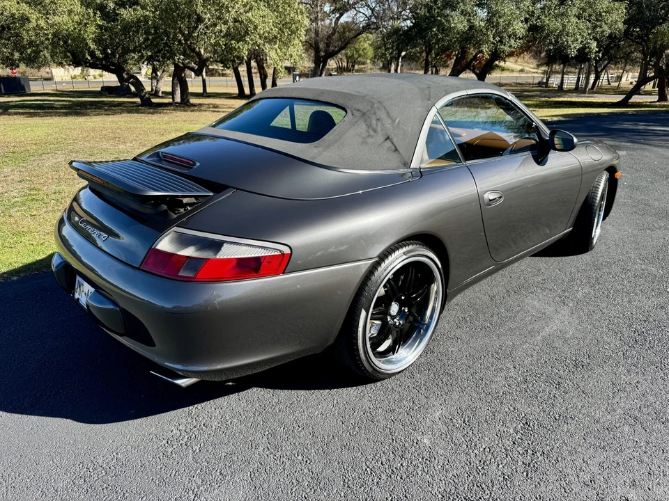 2002 Porsche 996 Carrera 4 - Image 13 of 31