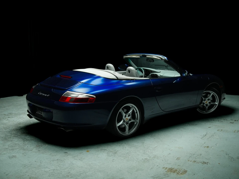 2002 Porsche 996 Carrera 4 - Image 18 of 31