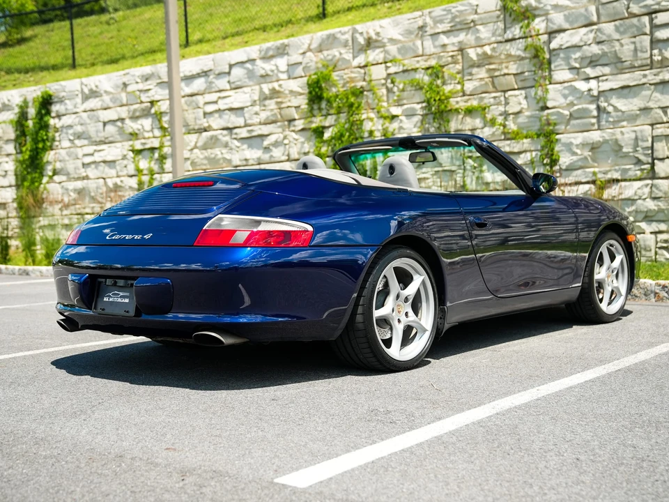 2002 Porsche 996 Carrera 4 - Image 28 of 31