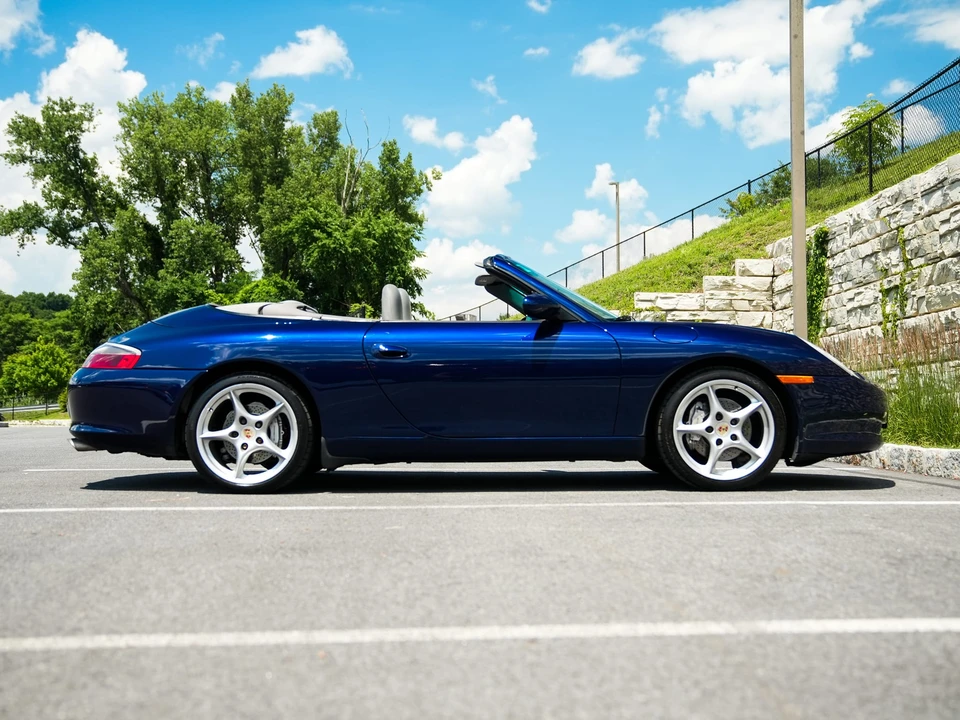 2002 Porsche 996 Carrera 4 - Image 30 of 31