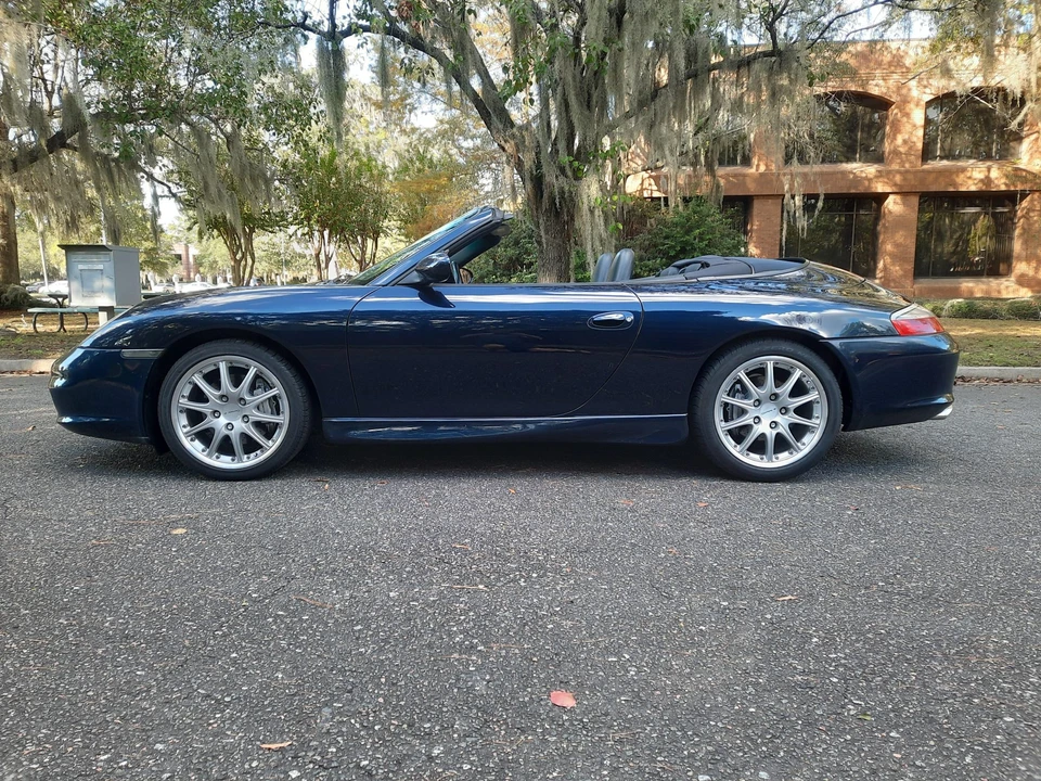 2002 Porsche 996 Carrera 4S - Image 14 of 31