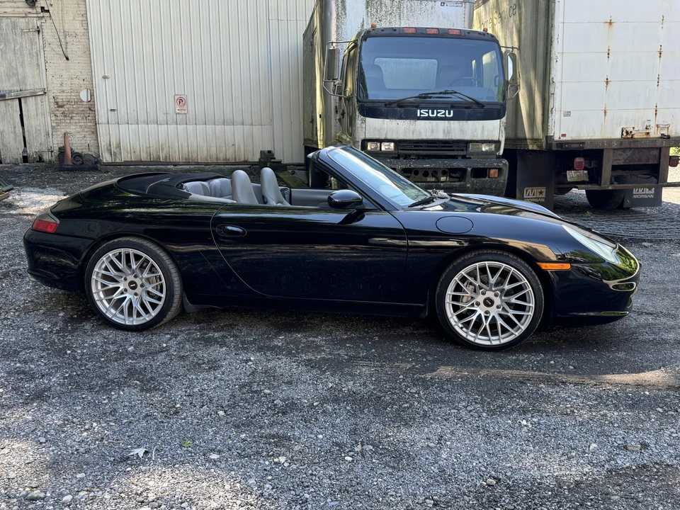 2002 Porsche 996 Carrera 4S - Image 17 of 31
