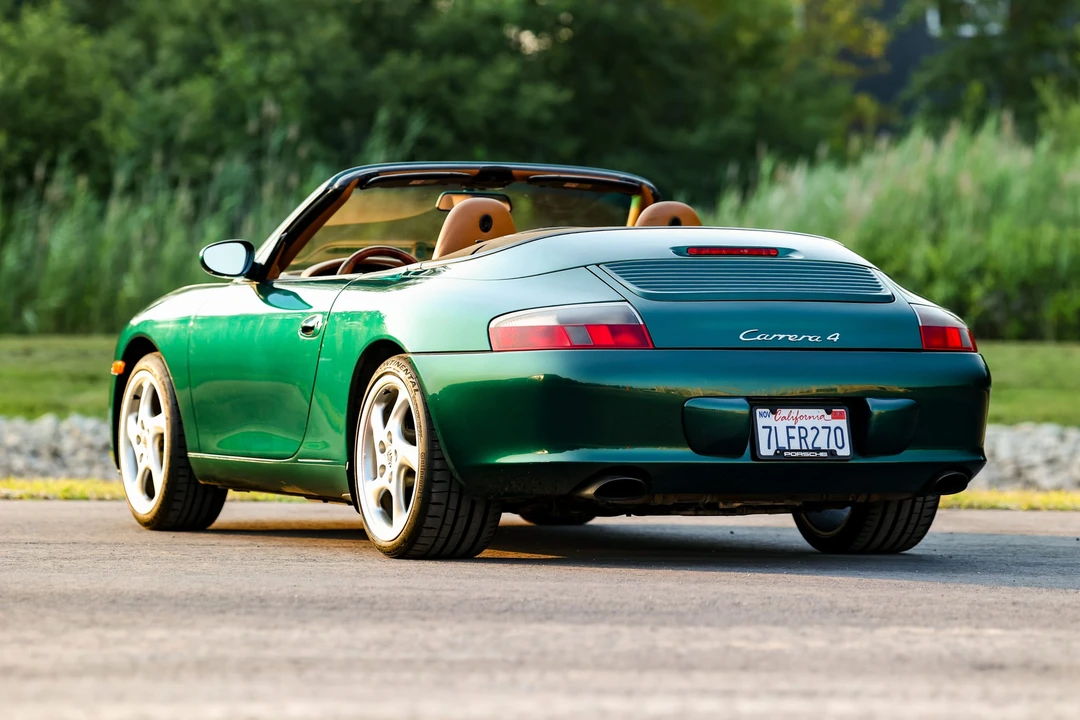2002 Porsche 996 Carrera 4 - Image 12 of 31
