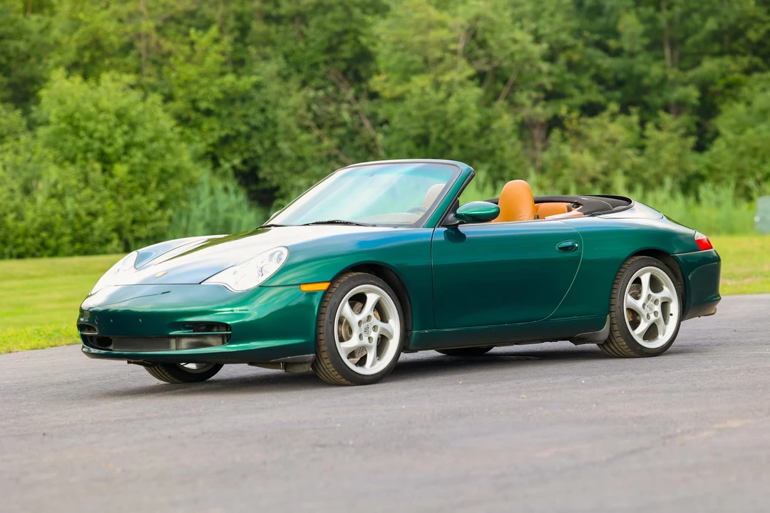 2002 Porsche 996 Carrera 4 - Image 6 of 31