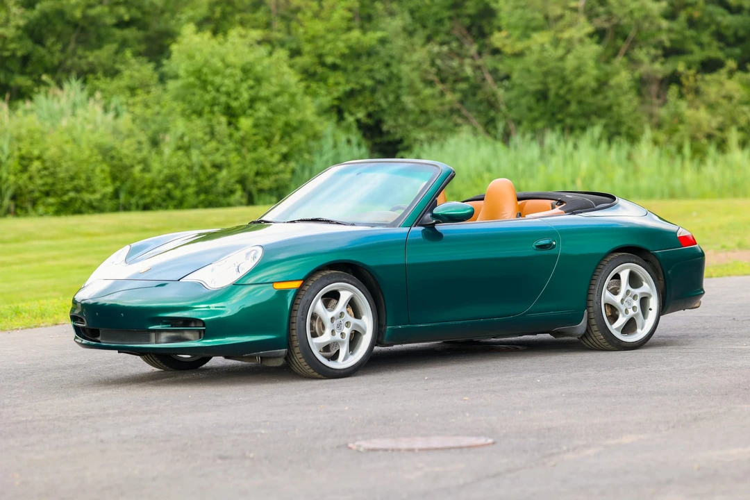 2002 Porsche 996 Carrera 4 - Image 8 of 31