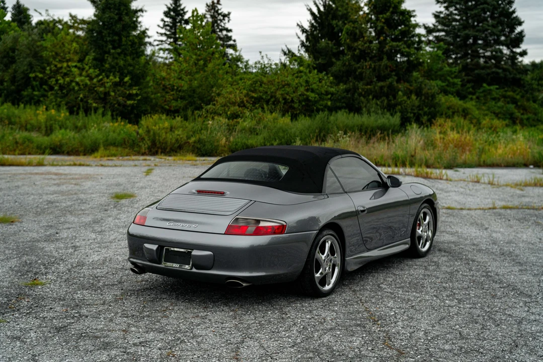 2002 Porsche 996 Carrera 4S - Image 15 of 31