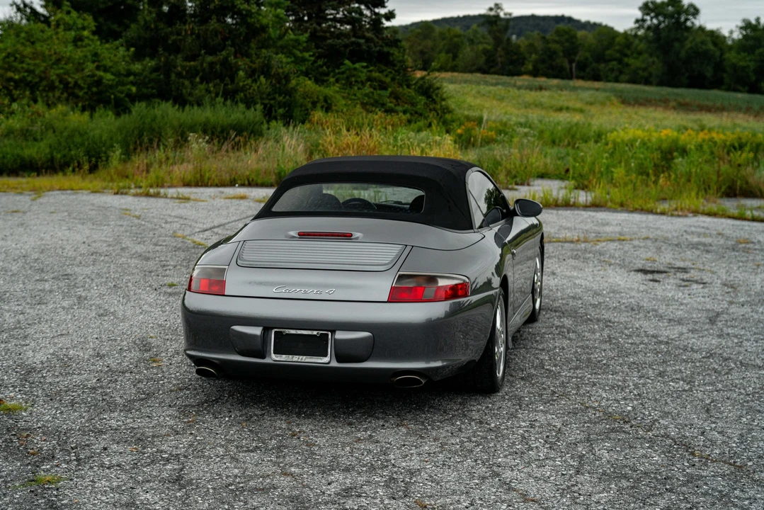 2002 Porsche 996 Carrera 4S - Image 17 of 31