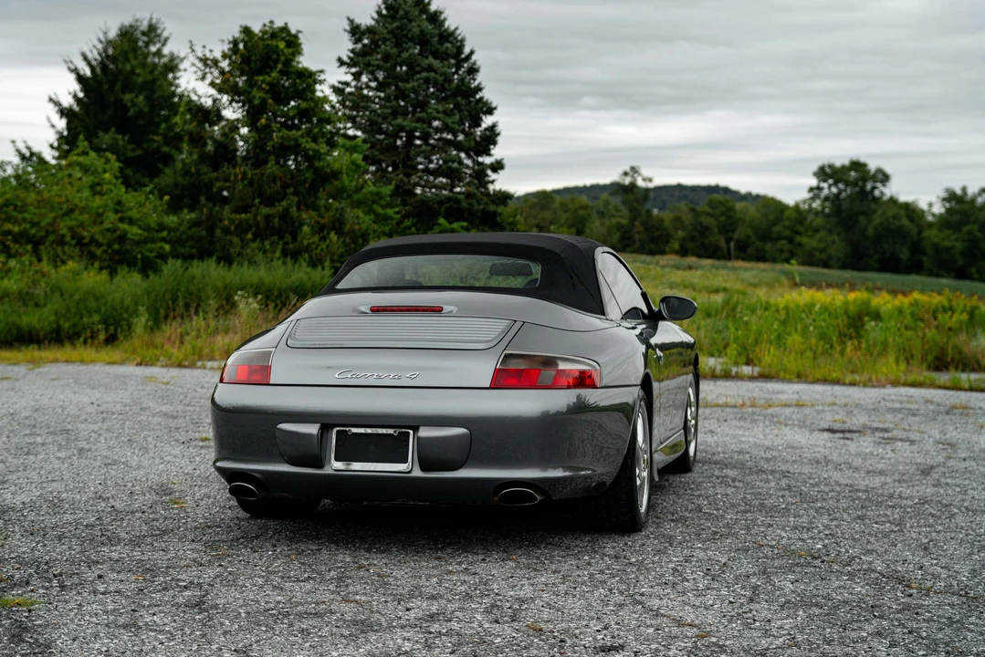 2002 Porsche 996 Carrera 4S - Image 18 of 31