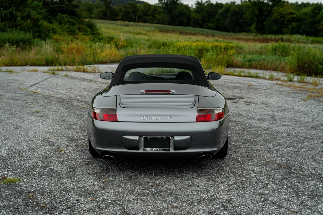 2002 Porsche 996 Carrera 4S - Image 19 of 31