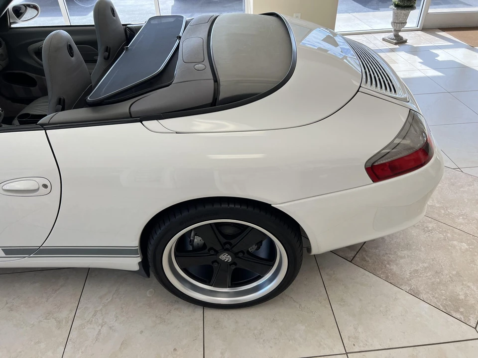 2002 Porsche 996 Carrera 4S - Image 25 of 31