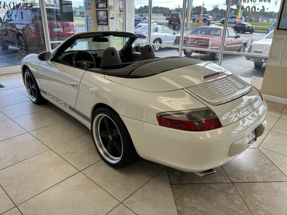 2002 Porsche 996 Carrera 4S - Image 13 of 31