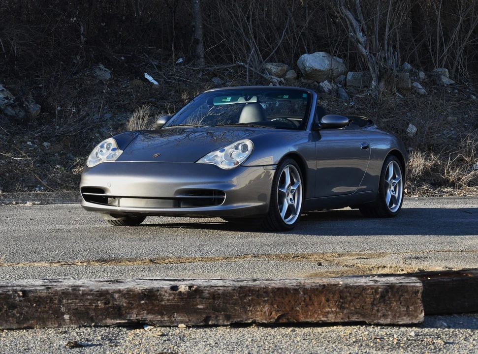 2002 Porsche 996 Carrera - Image 2 of 31