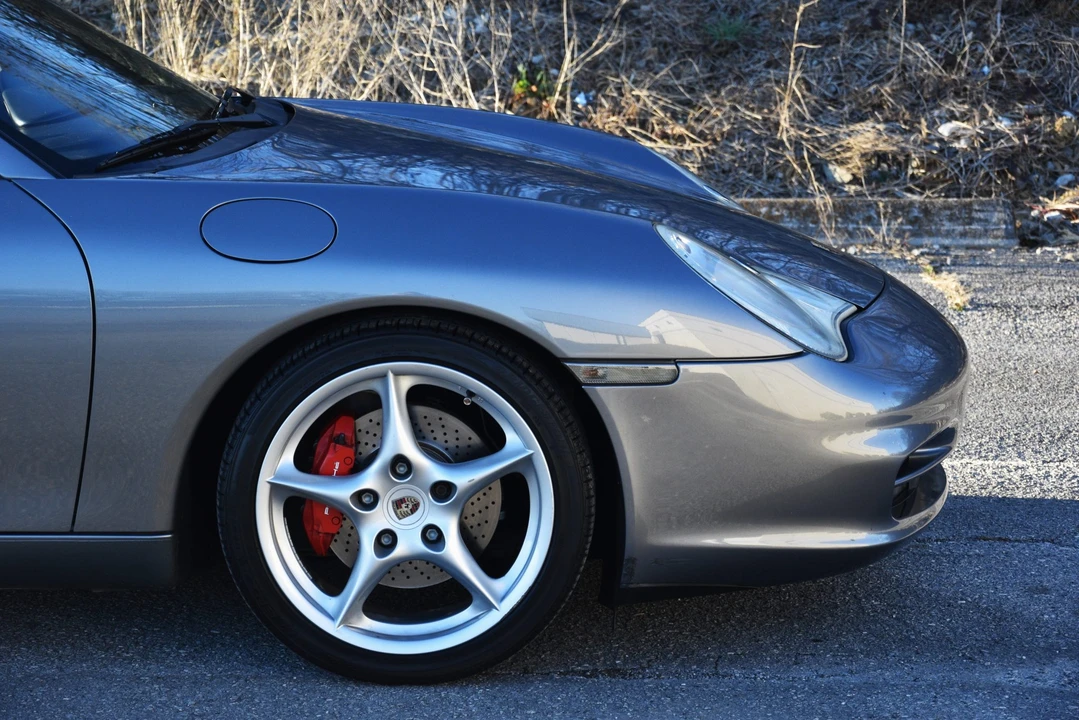 2002 Porsche 996 Carrera - Image 25 of 31