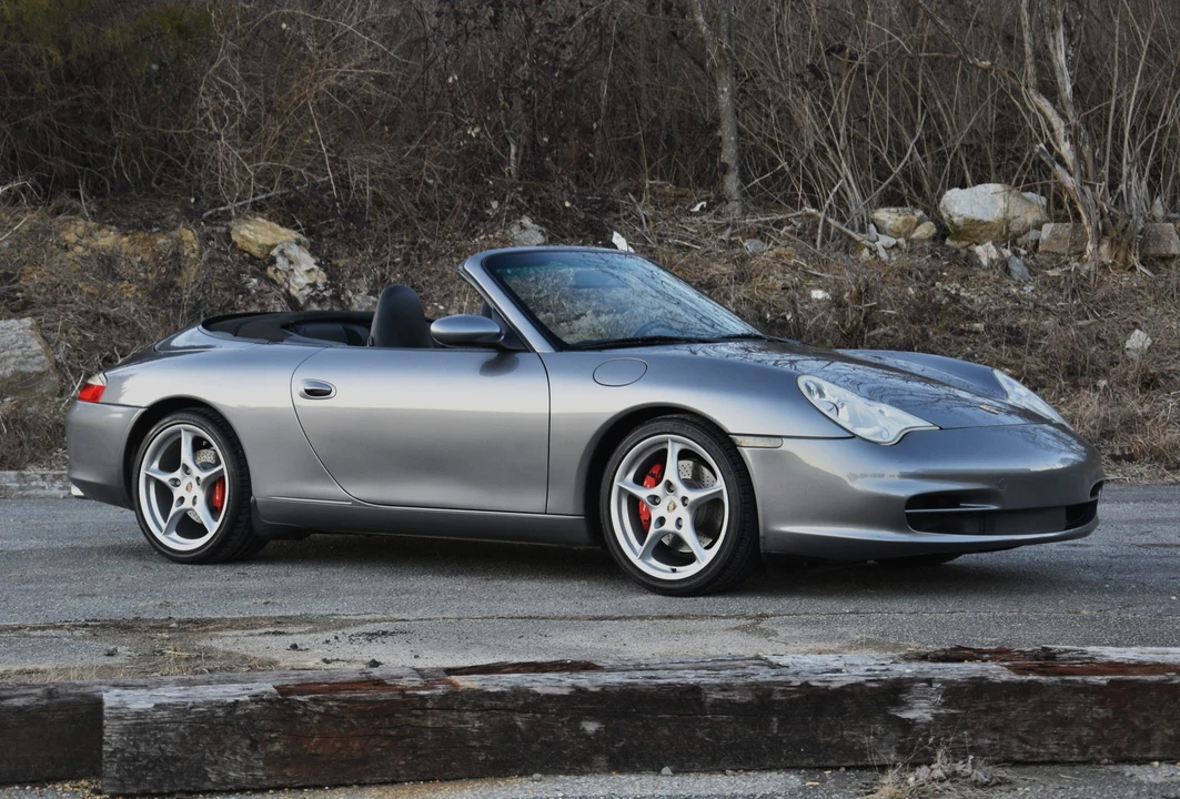 2002 Porsche 996 Carrera - Image 18 of 31