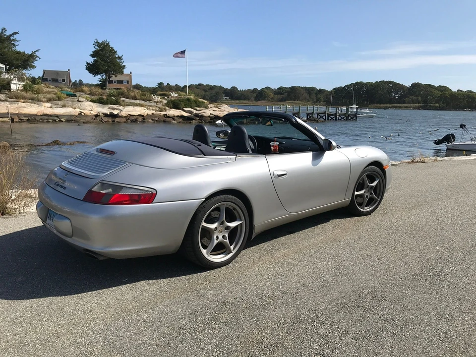 2002 Porsche 996 Carrera 4 - Image 5 of 14