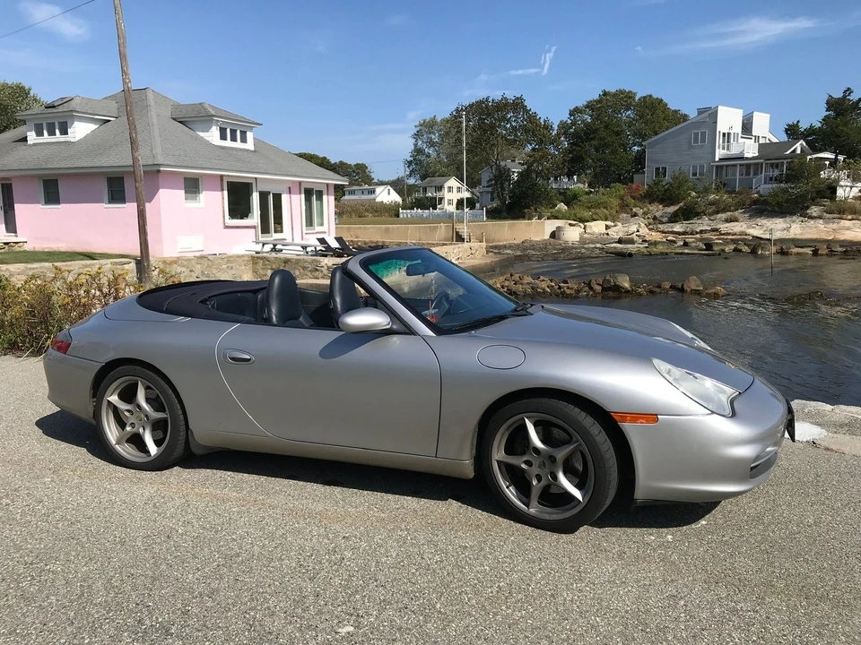 2002 Porsche 996 Carrera 4 - Image 4 of 14