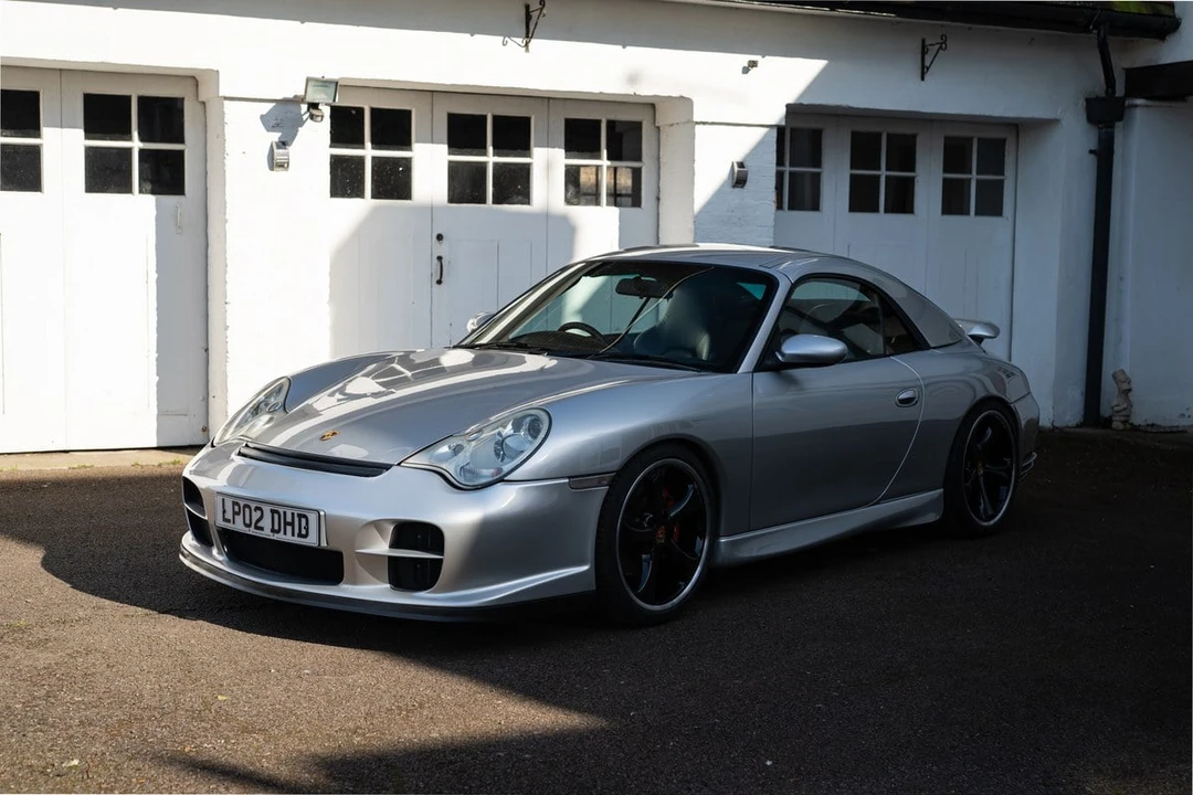 2002 Porsche 996 Carrera 4 - Image 14 of 30