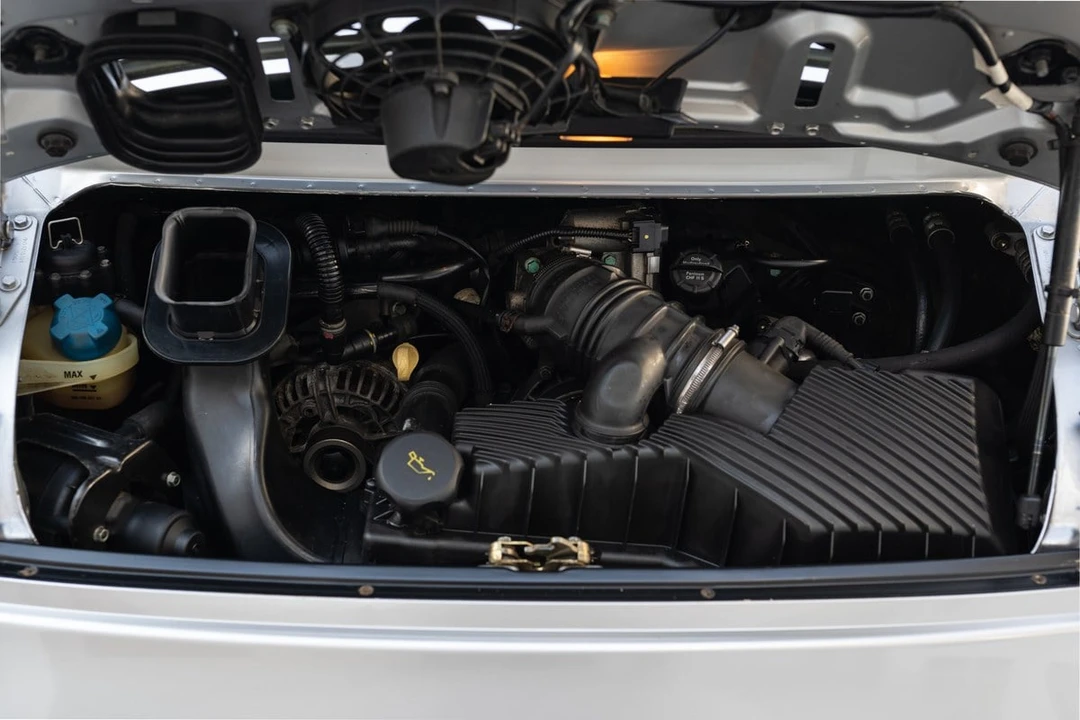 2002 Porsche 996 Carrera 4 - Image 9 of 30