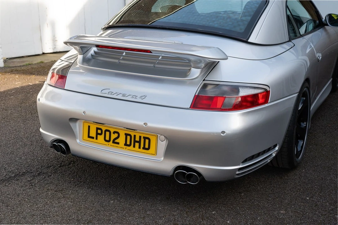 2002 Porsche 996 Carrera 4 - Image 10 of 30