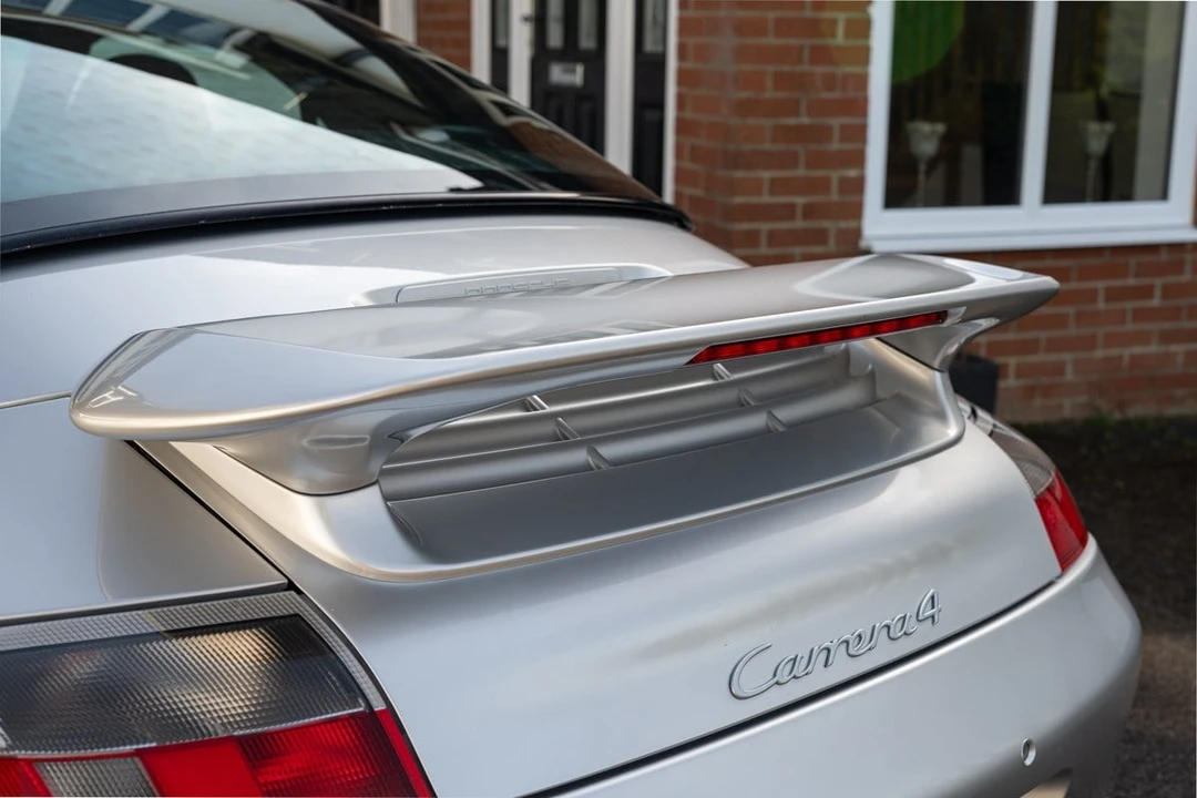 2002 Porsche 996 Carrera 4 - Image 8 of 30