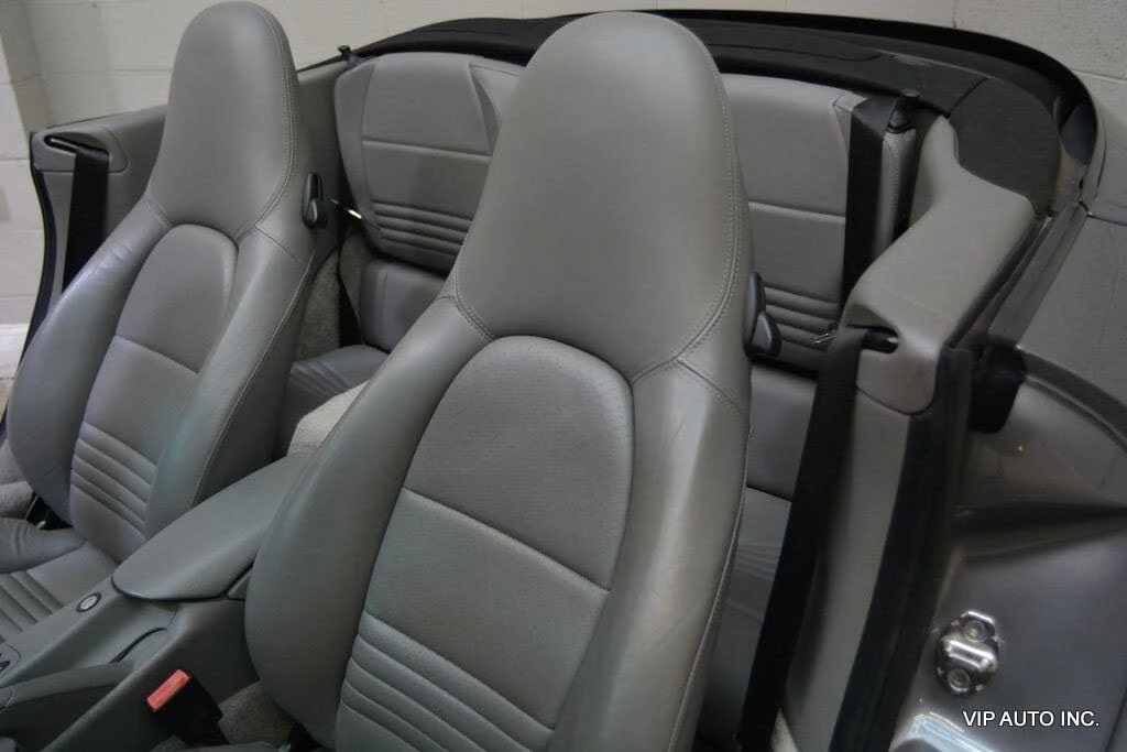 2002 Porsche 996 Carrera 4 - Image 17 of 31