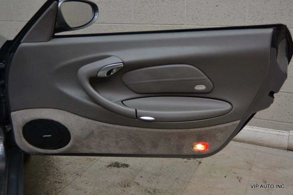 2002 Porsche 996 Carrera 4 - Image 14 of 31