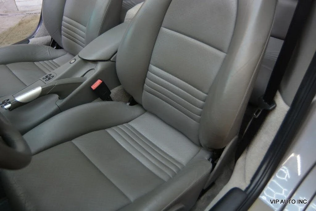 2002 Porsche 996 Carrera 4 - Image 19 of 31