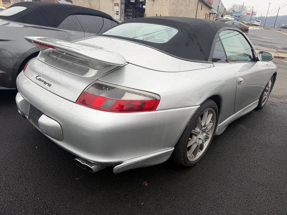 2002 Porsche 996 Carrera 4 - Image 4 of 7