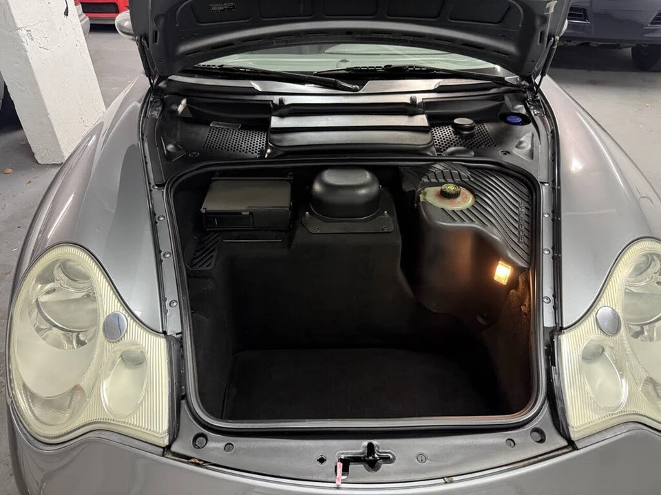 2002 Porsche 996 Carrera 4 - Image 22 of 31