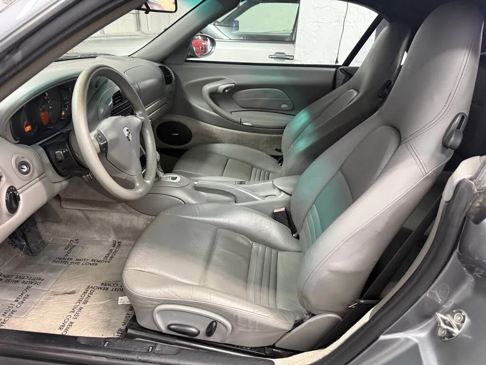 2002 Porsche 996 Carrera 4 - Image 16 of 31