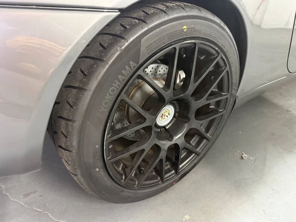 2002 Porsche 996 Carrera 4 - Image 19 of 31