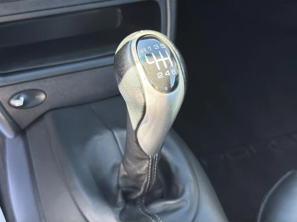 2002 Porsche 996 Carrera 4 - Image 6 of 26