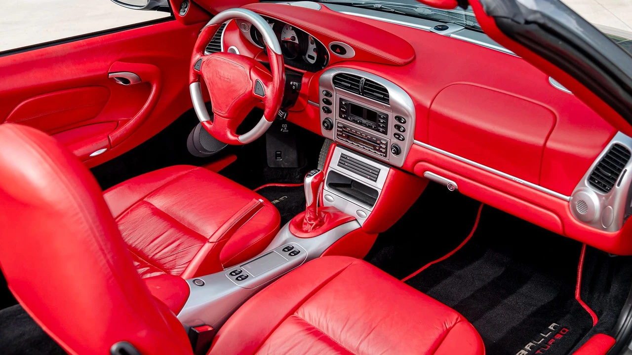 2002 Porsche 996 Carrera 4 - Image 8 of 31