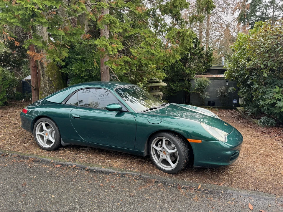 2002 Porsche 996 Carrera 4 - Image 12 of 31