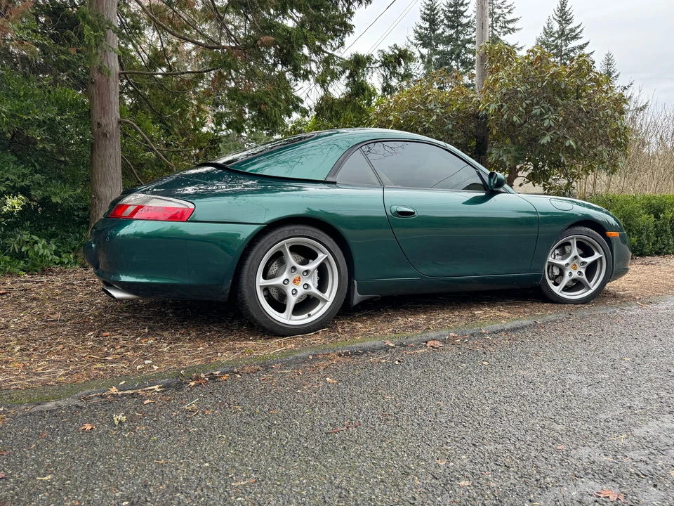 2002 Porsche 996 Carrera 4 - Image 15 of 31
