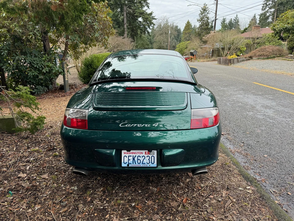 2002 Porsche 996 Carrera 4 - Image 16 of 31