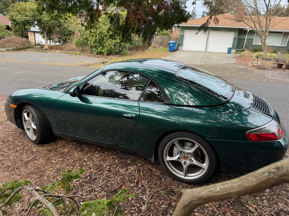 2002 Porsche 996 Carrera 4 - Image 22 of 31