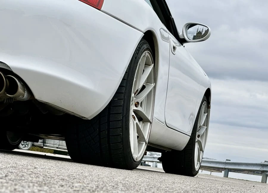 2002 Porsche 996 Carrera 4 - Image 14 of 24