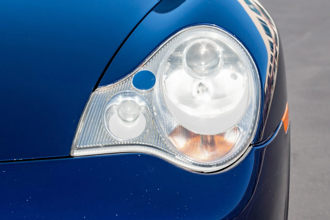 2002 Porsche 996 Carrera - Image 30 of 31