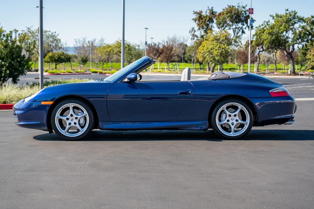 2002 Porsche 996 Carrera - Image 9 of 31